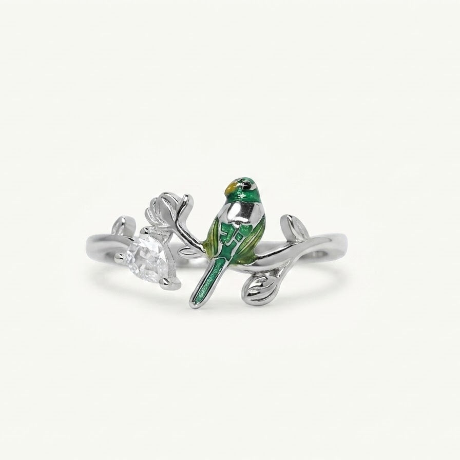 Elegant Silver Lizard & Crystal Ring with Green Enamel Detailing