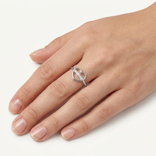 Elegant Silver Heart Ring with Sparkling Bar Detail