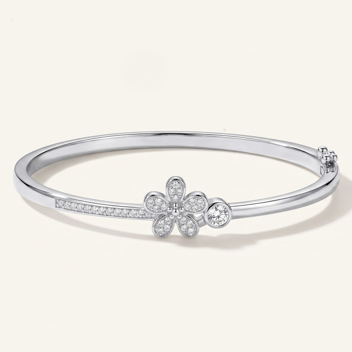 Elegant Anchor Arrow Crystal Bangle – Silver-Tone Fashion Bracelet for Women