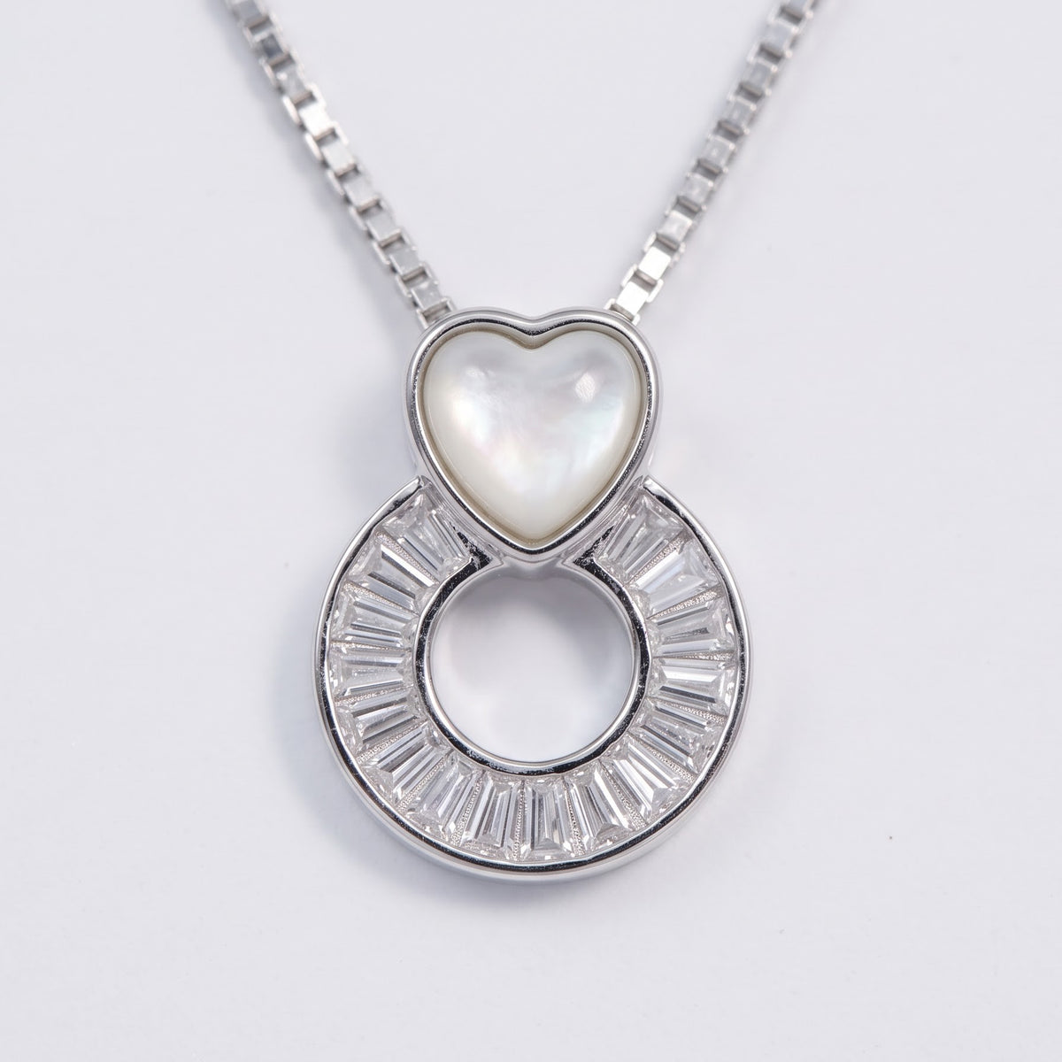 Elegant Silver Heart & Circle Pendant Necklace