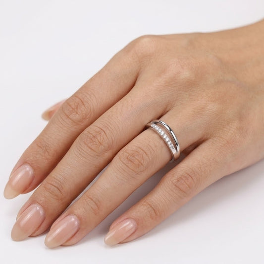 Elegant Silver Crystal Band Ring with Delicate Sparkling Detail