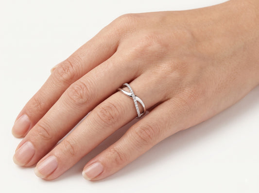 Elegant Double Curve Crystal Silver Ring with Sparkling Open Design