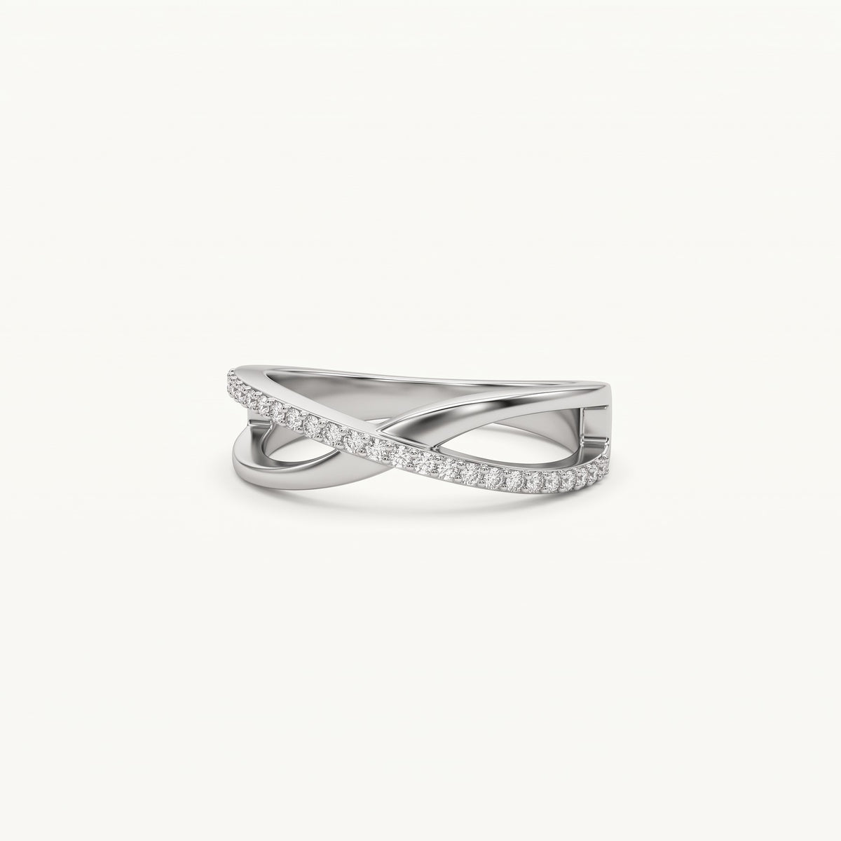 Elegant Silver Crossover Ring with Sparkling Crystal Details