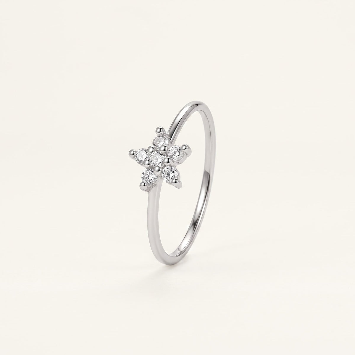 Elegant Floral Cluster Crystal Silver Ring with Sparkling Round Stones