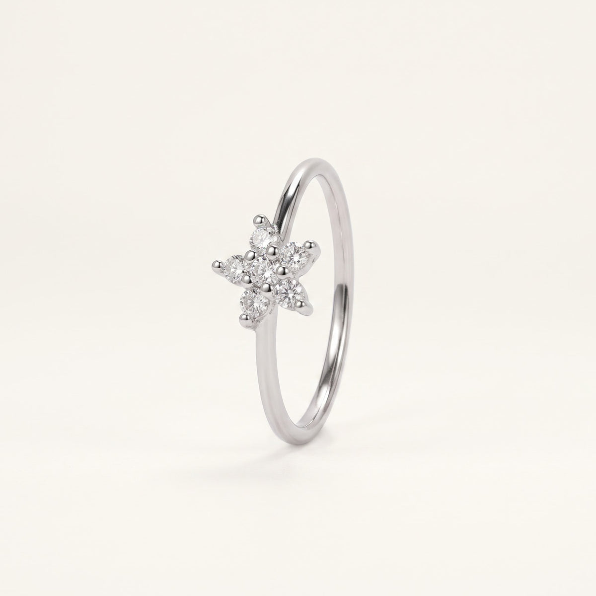Elegant Floral Cluster Crystal Silver Ring with Sparkling Round Stones
