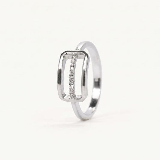 Elegant Silver Rectangular Ring with Sparkling Stone Detail
