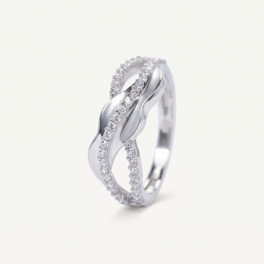 Elegant Twisted Crystal Ring with Sparkling Silver-Tone Band