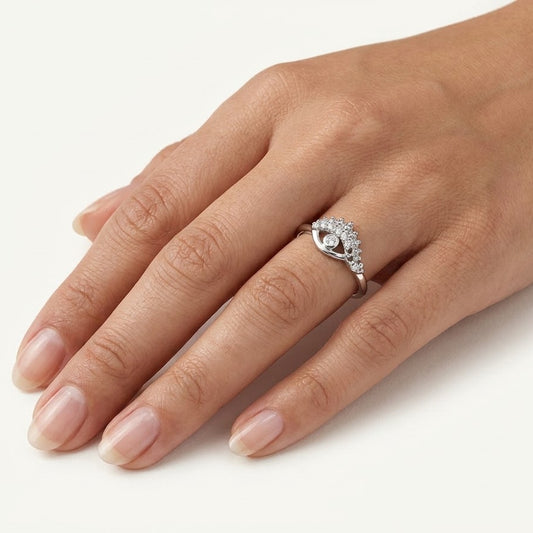 Elegant Halo-Leaf Crystal Ring with Sparkling Center Stone