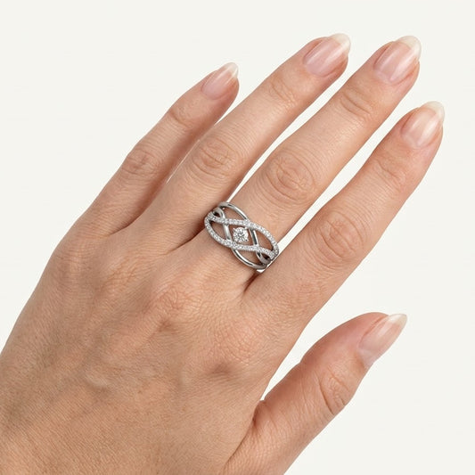 Elegant Silver Double Band Ring with Sparkling Center Stone