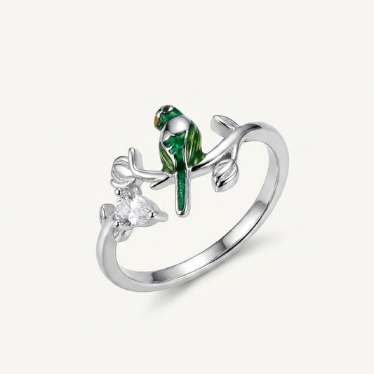Elegant Silver Lizard & Crystal Ring with Green Enamel Detailing