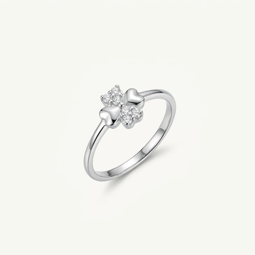 Elegant Silver Floral Heart Ring with Sparkling Crystal Accents