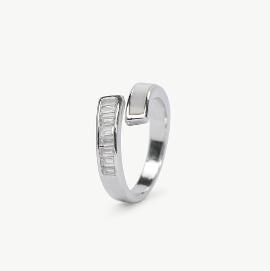 Elegant Baguette Crystal Open Crossover Ring for Women