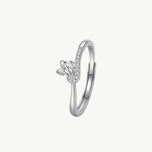 Elegant Silver Butterfly Ring with Sparkling Pavé Detail