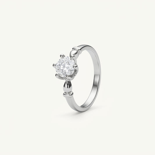 Elegant Silver Solitaire Ring with Round Sparkling Stone