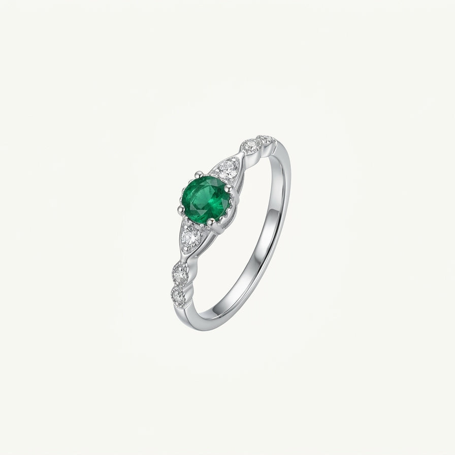 Elegant Green Emerald-Style Round Cluster Ring with Sparkling Stone Accents