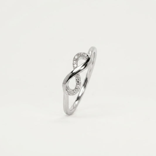 Elegant Silver Infinity Ring with Sparkling Pavé Detail