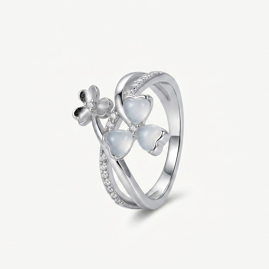 Elegant Heart Blue Stone & Floral Pavé Ring for Women
