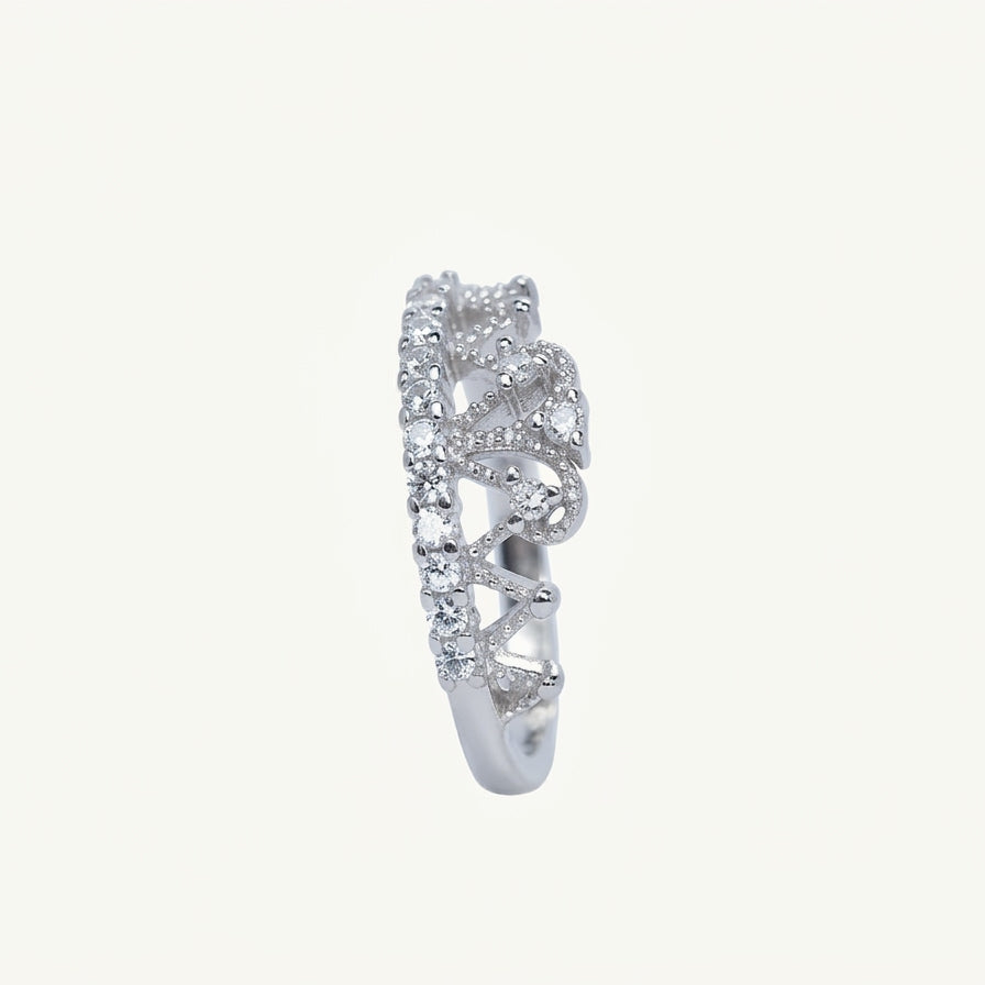 Elegant Intricate Silver-Tone Filigree Ring with Sparkling Stone Details