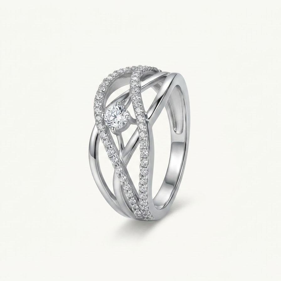 Elegant Silver Double Band Ring with Sparkling Center Stone