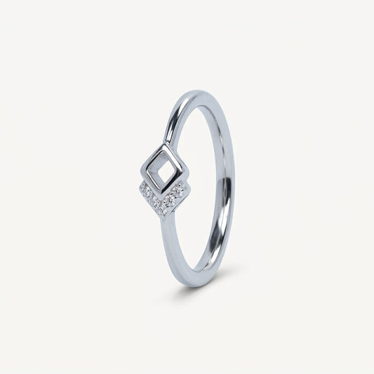 Elegant Silver Geometric Openwork Ring with Sparkling Detail