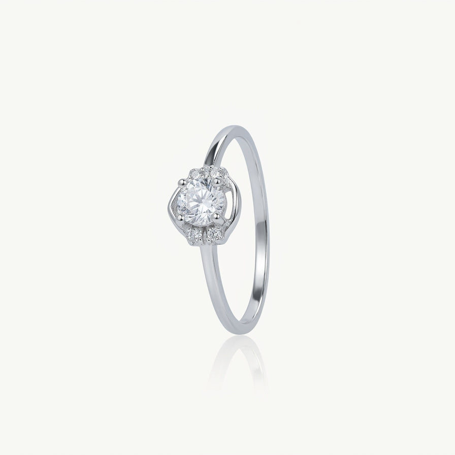 Elegant Round-Cut Halo Ring with Sparkling Crystal Accents