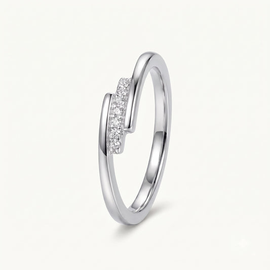 Elegant Silver Split Band Pave Ring with Sparkling Stones