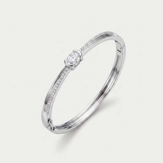 Elegant Silver Oval-Cut Stone Bracelet