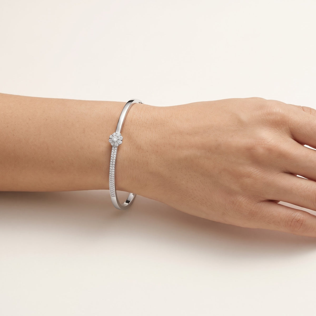 Elegant Floral Sparkle Bangle – Sterling Silver Finish with Brilliant CZ Stones