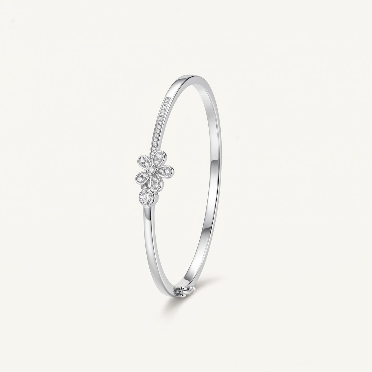 Elegant Anchor Arrow Crystal Bangle – Silver-Tone Fashion Bracelet for Women