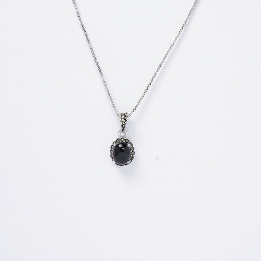 Silver Black Oval Stone Pendant Necklace