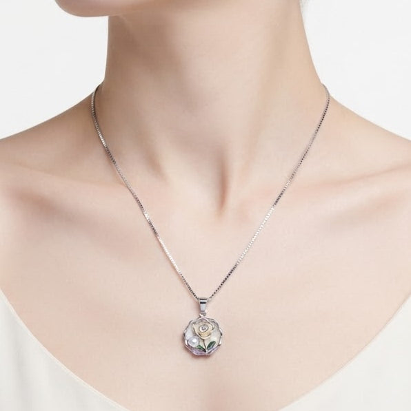 Floral Rose Pearl Pendant Necklace – Elegant Flower Jewellery