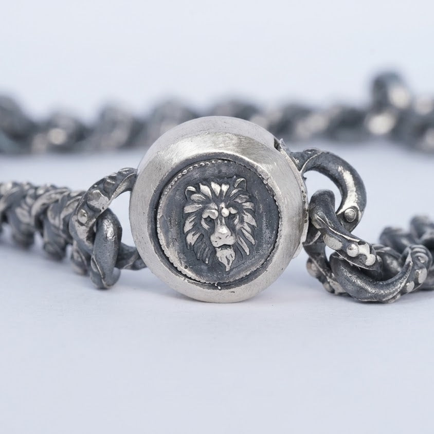 Vintage Silver Lion Medallion Chain Bracelet