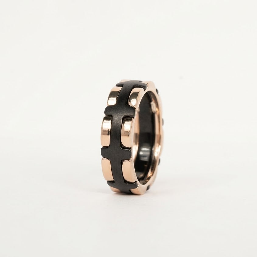 Black & Rose Gold Textured Link Ring