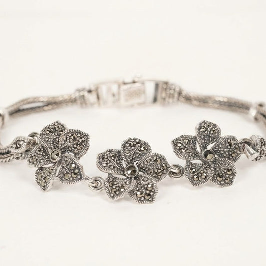 Silver Floral Bracelet for Women – Intricate Flower Design Antique Style Jewellery