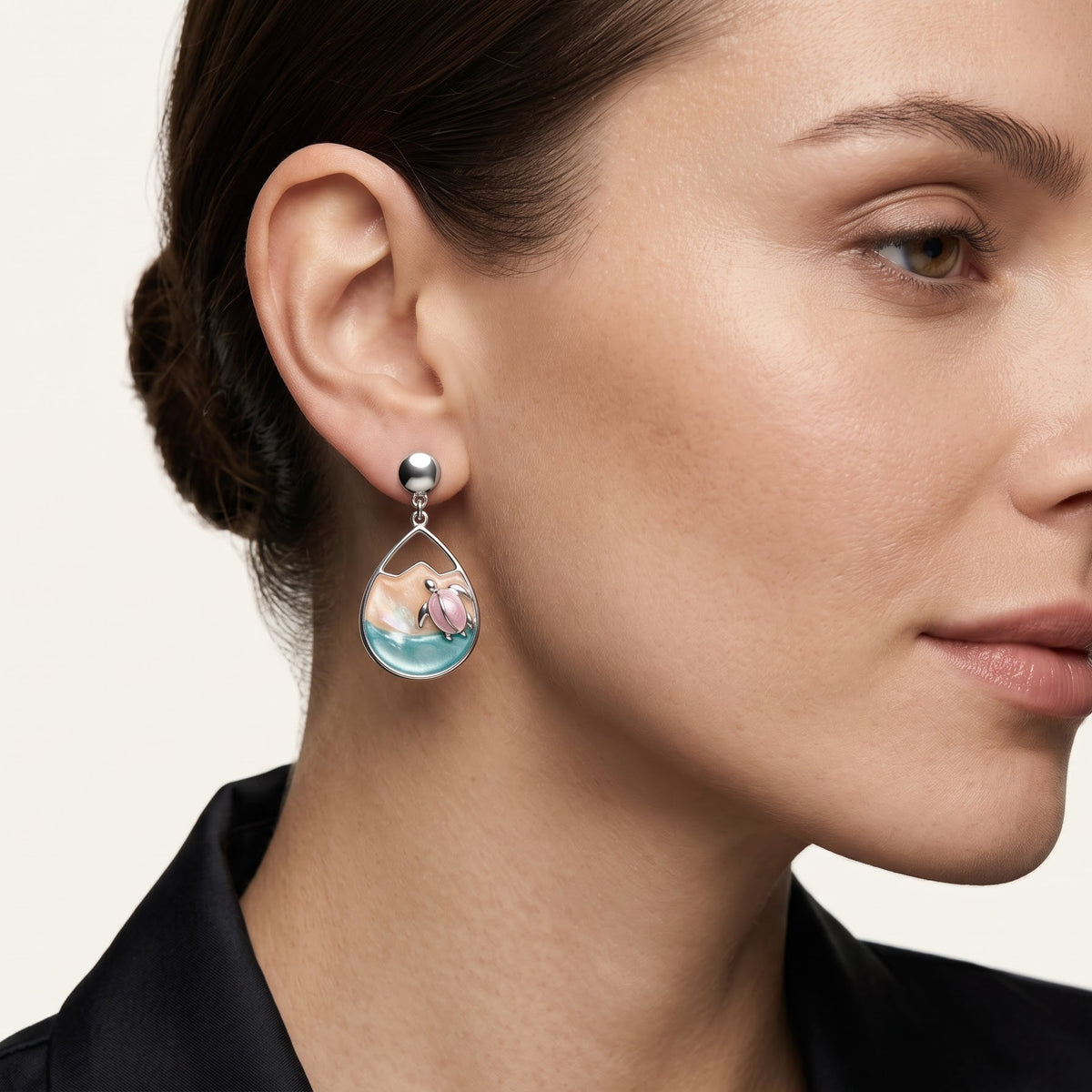 Sea Turtle Teardrop Necklace & Earrings Set