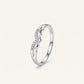 Elegant Wave-Edge Crystal Band Ring with Sparkling Accents