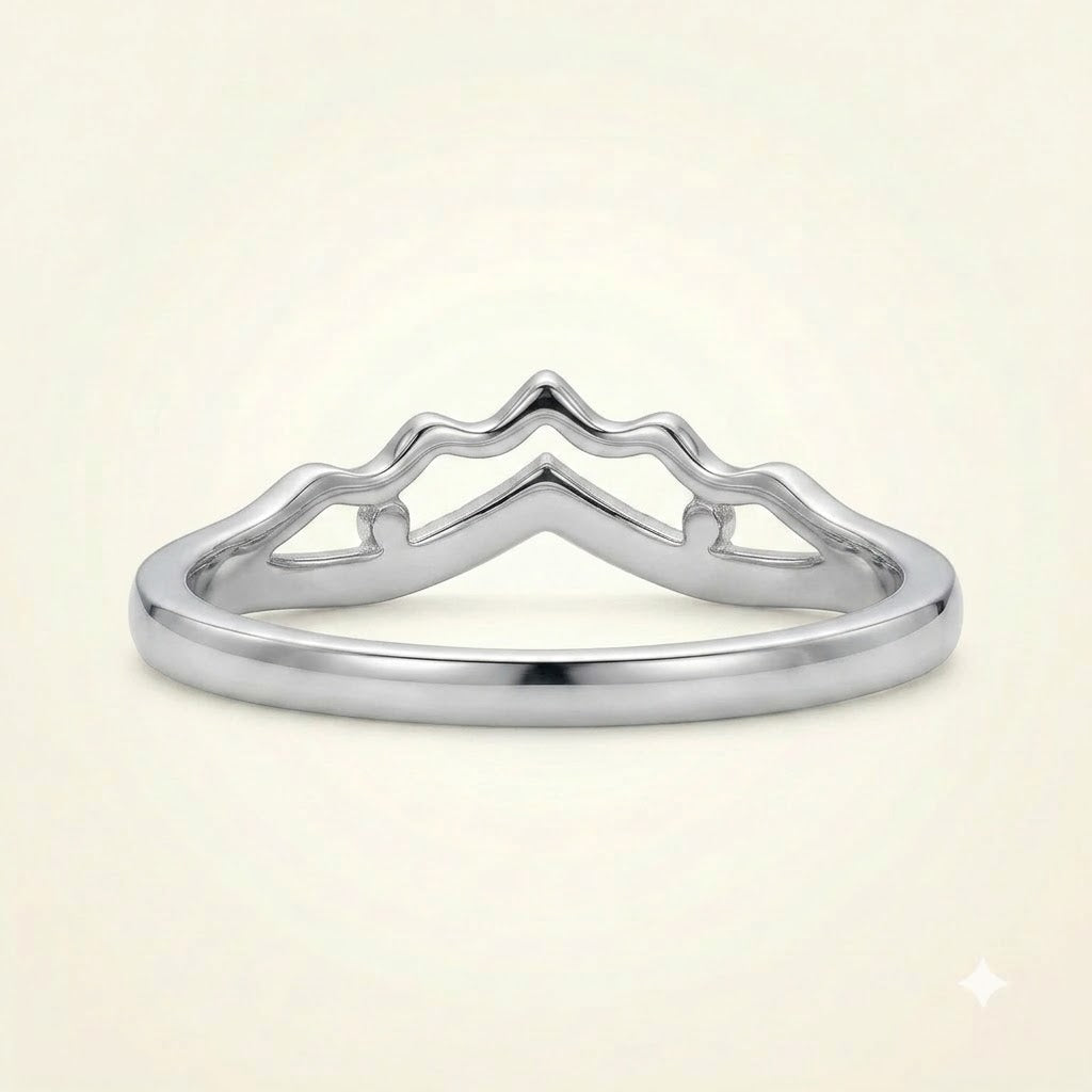 Elegant Silver Crystal Pavé Ring with Wave-Inspired Design