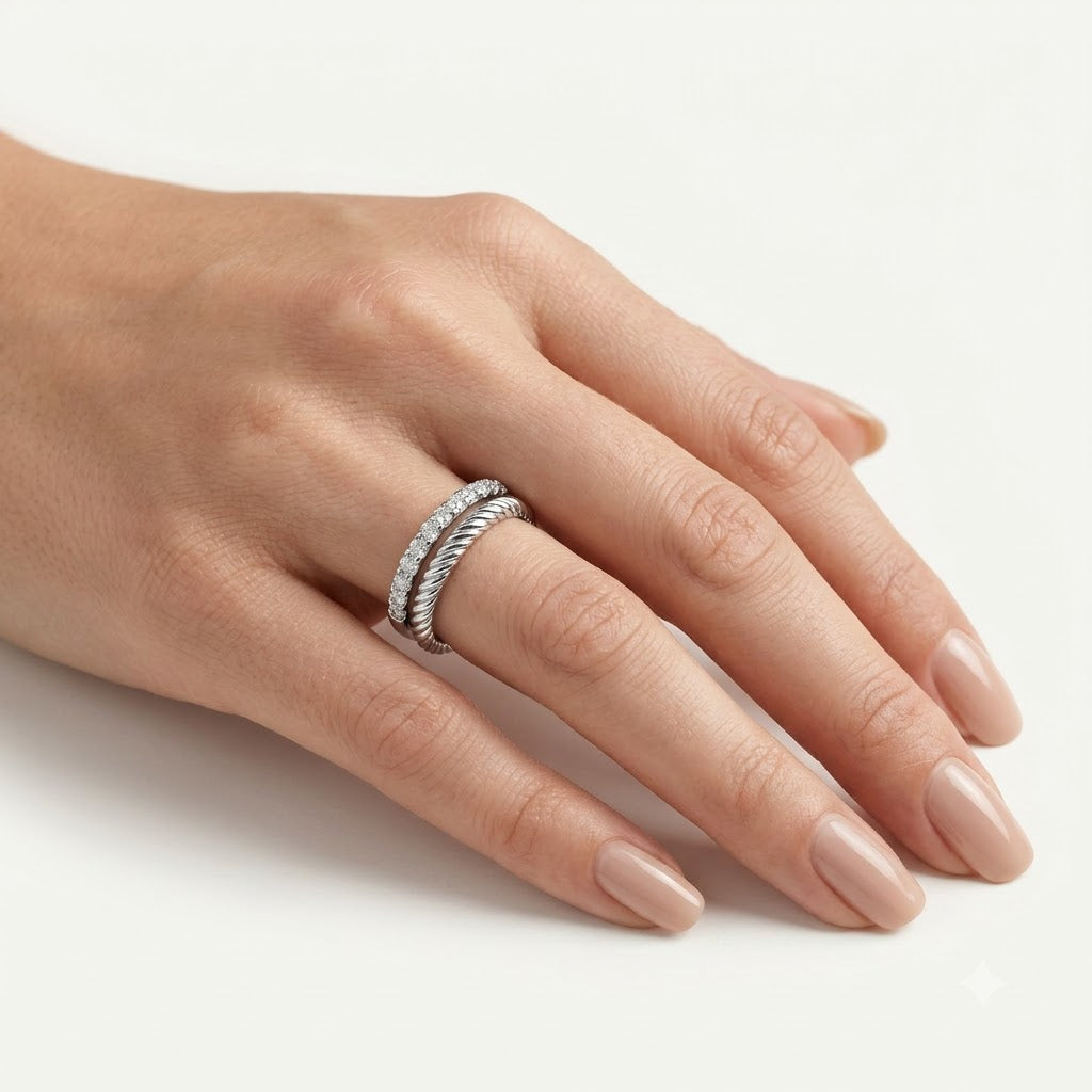 Elegant Silver Leaf Texture Pavé Ring with Sparkling Clear Stones