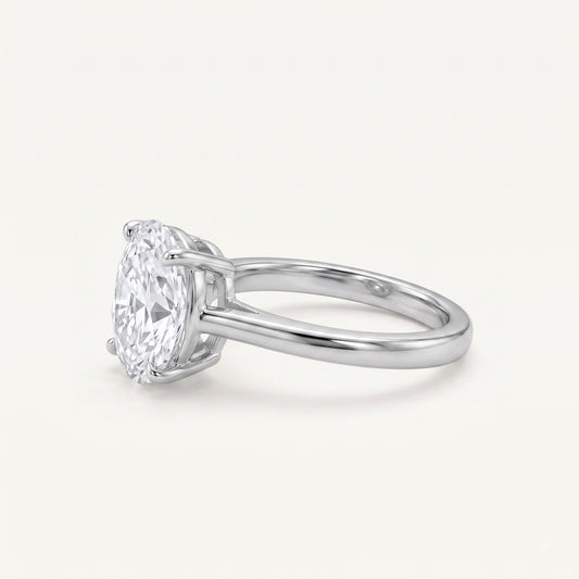 Elegant Round Cut Solitaire Statement Ring