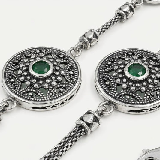 Silver Green Stone Anklet – Vintage-Inspired Ornate Jewellery
