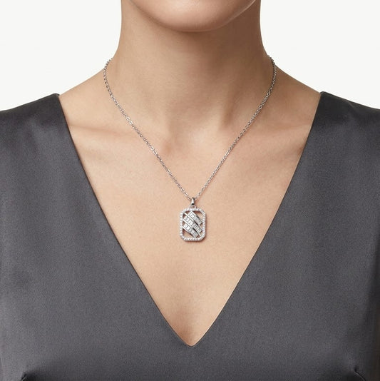 Elegant Rectangular Sparkle Pendant Necklace – Silver Tone