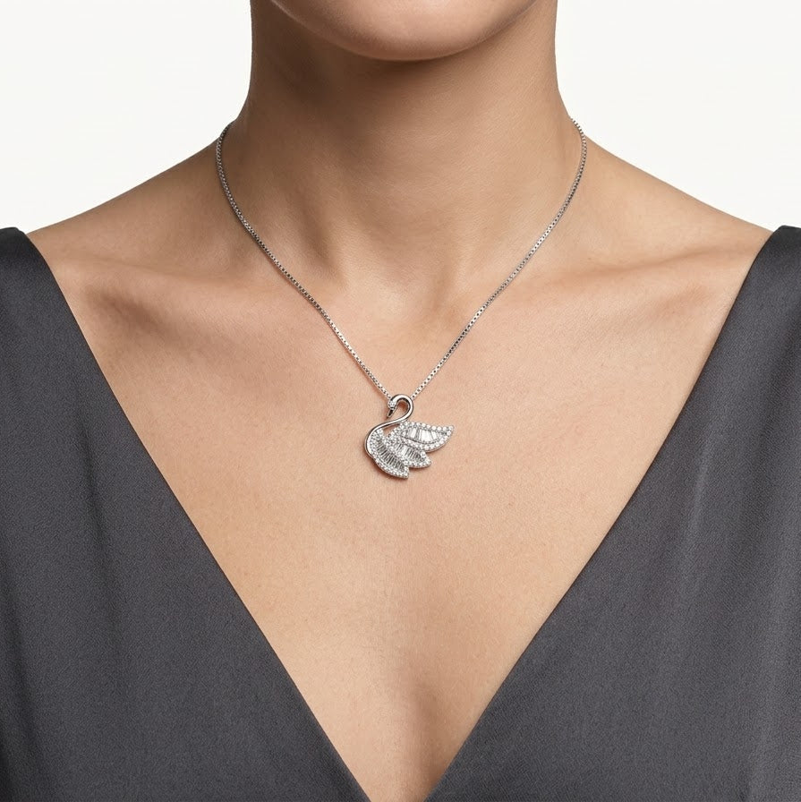 Elegant Silver Swan Pendant Necklace with Sparkling Stones