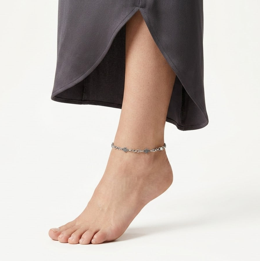 Silver Infinity & Crystal Charm Anklet – Vintage-Inspired Jewellery